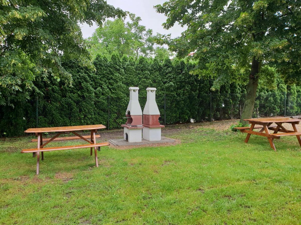 Noclegi Pod Modrzewiem Powidz  Exterior foto